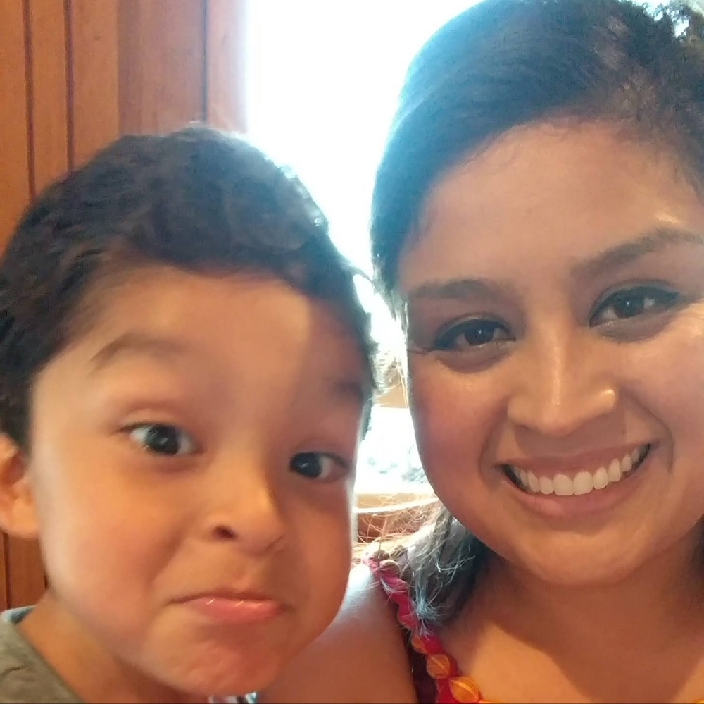 Meet your Posher, Priscila